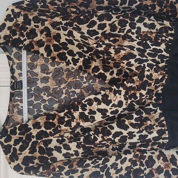 Leopard print bodysuit - Picture 3 of 3